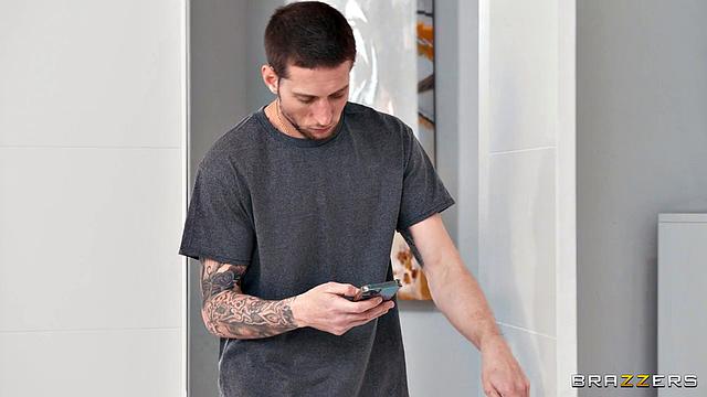 Cheating Wife Can't Resist