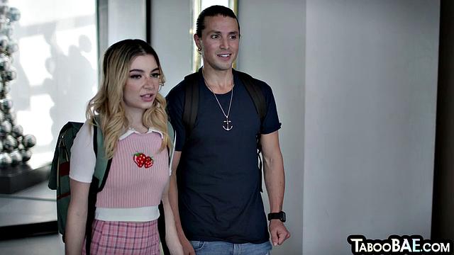 Nasty cockhungry babes pussybanged 4some