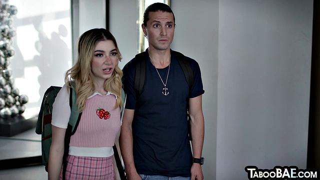 Nasty cockhungry babes pussybanged 4some