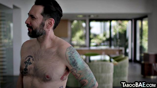 Nasty cockhungry babes pussybanged 4some