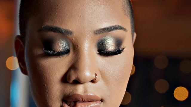 passion: Honey Gold & Small Hands