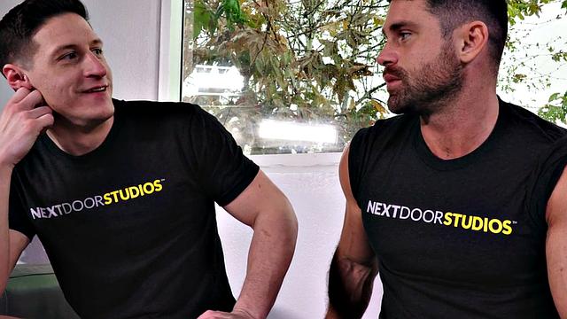 Sturdy top raw drills hunk in doggystyle