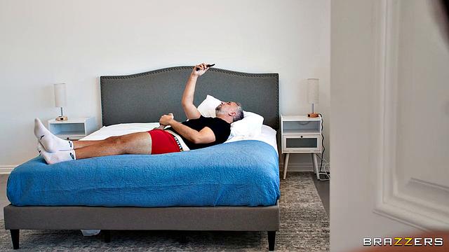 She Sucked My Cock While I Called My Girlfriend!