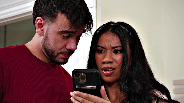 Ameena Green устраивает дикий NURU с жаркими запретами