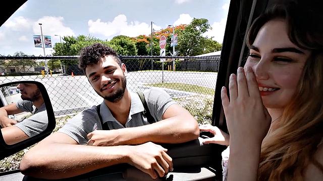 Picked up stud bangs gay ass in outdoor van for cash