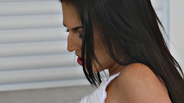 Tattooed brunette & skinny tattooed girlfriend share intimate sexting session