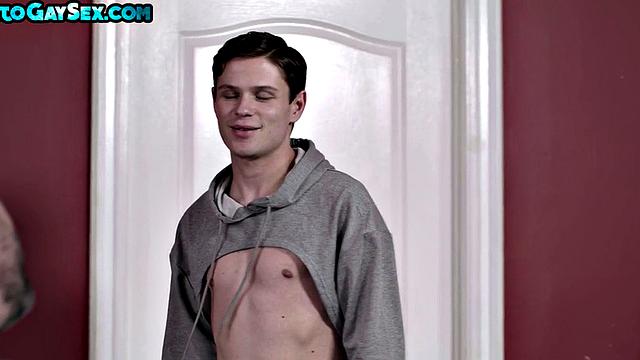 Sportive gaydaddy bottom barebacked by stud in office