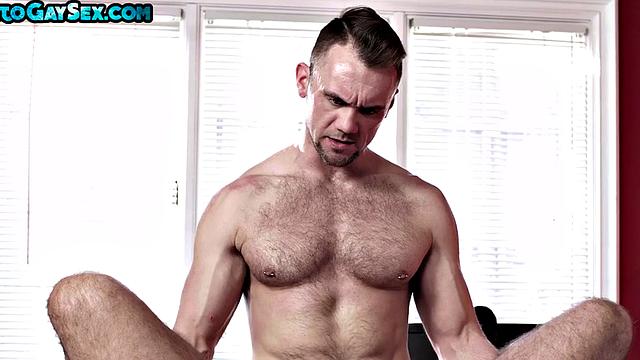 Sportive gaydaddy bottom barebacked by stud in office