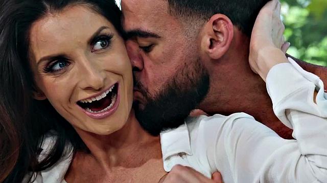 Bisexual dudes love busty MILF in threesome