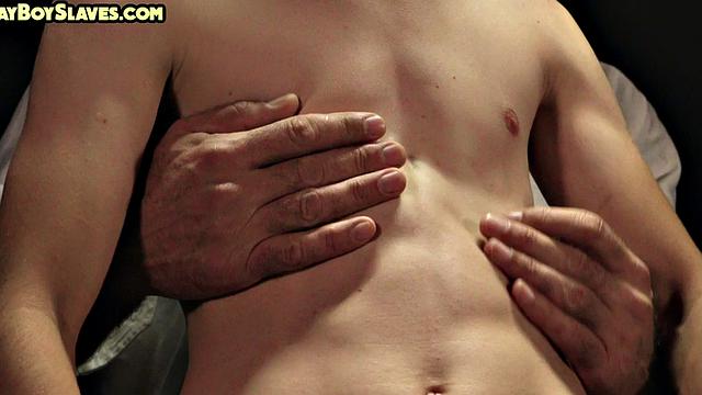 Suited gaydaddy fucks twunk with dildo