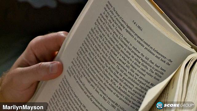 XLGirls Archive: Gift