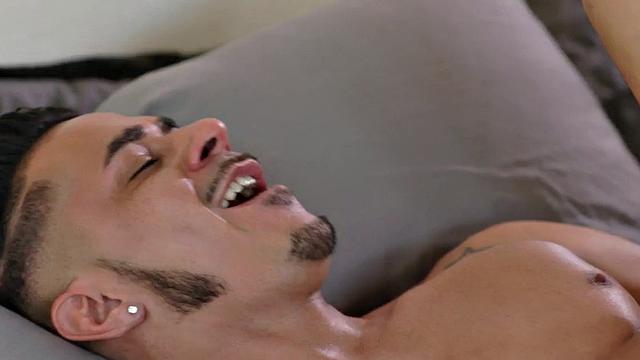 Black gay enjoys fucking stud BFF in doggystyle in asshole