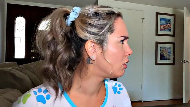 POV stepdaughter gets banged in wet twat by stepdad