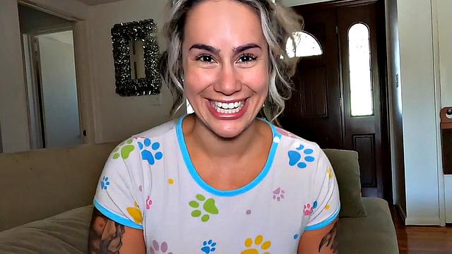 POV stepdaughter gets banged in wet twat by stepdad