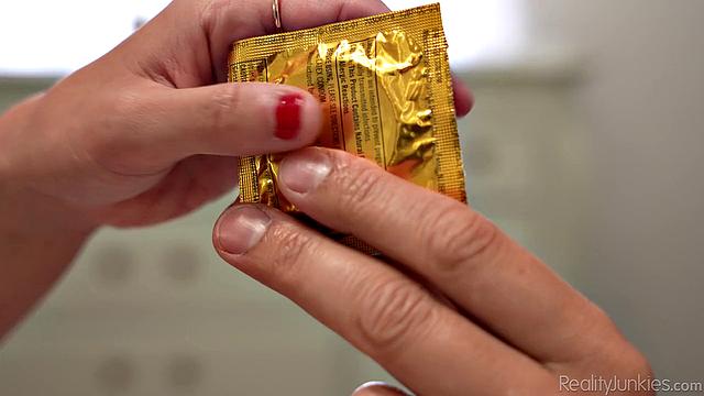 Creampie Virgins Scene 1