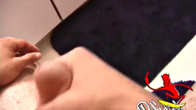 Marcus Beats In The Toilet