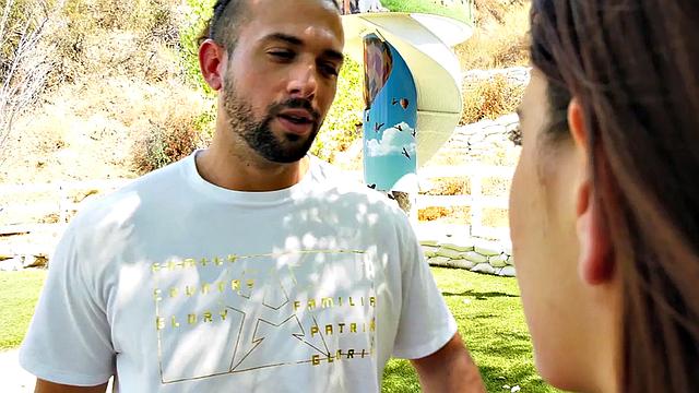 Petite hairy bae fucked outdoor in missionary by BF