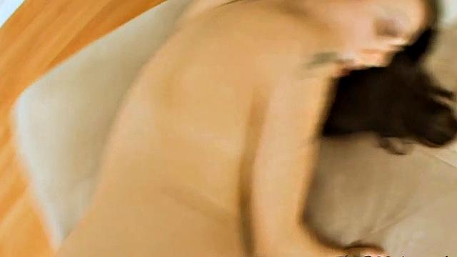 Gonzo amateur anal slut with gaping hole in homemade vid