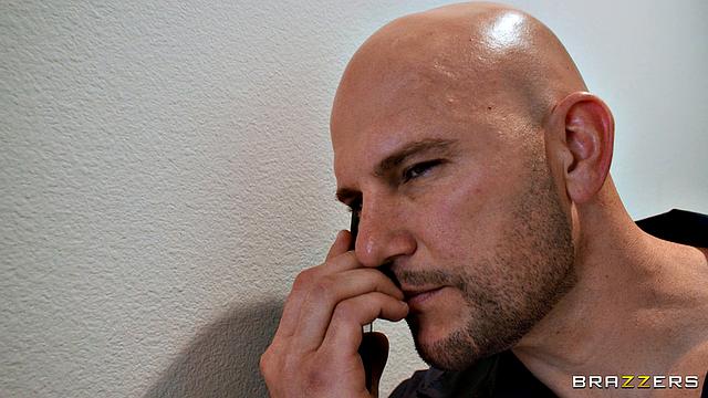 только вышел из тюрьмы - сразу жёстко трахает её