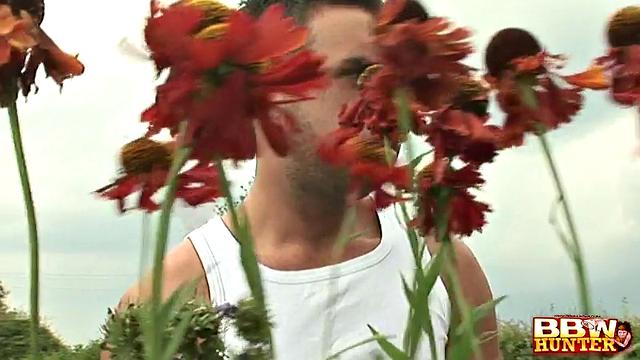 BBW Kirstyn Halborg has breasts