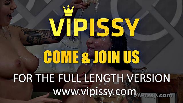 Teen Lesbians Get Nasty With Pee