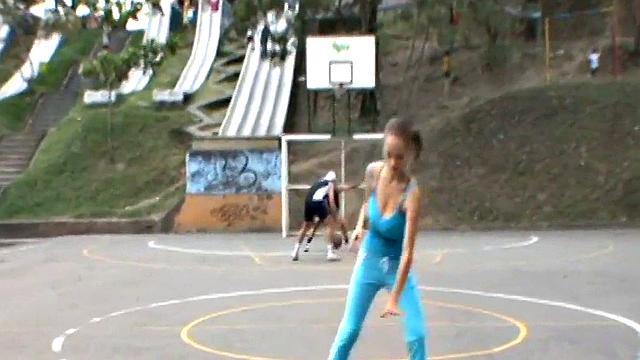 Busty cute teen plays on the court