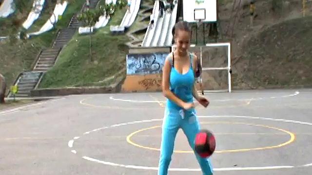 Busty cute teen plays on the court