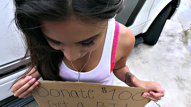 Teen Spinner's Wet Car Wash