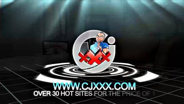 Amateur Hayden Strokes Big Dildo