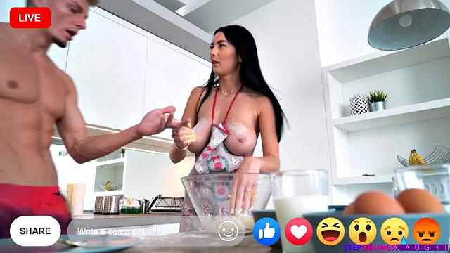 Giving My Stepbro My Muffin - S26:E8