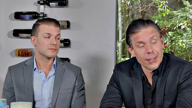 Office babe double penetrated in threesome