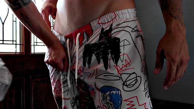 Amateur taboo stud barebacked by stepbro after shower