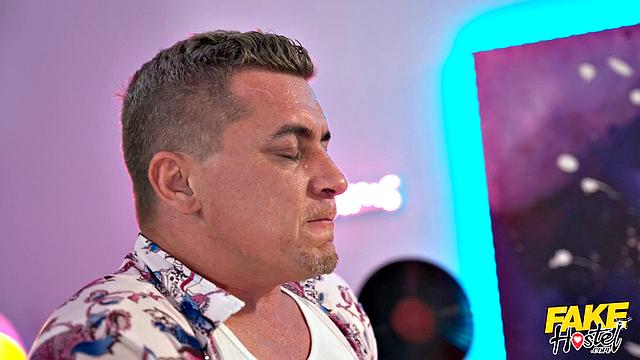 The Envious Boyfriend