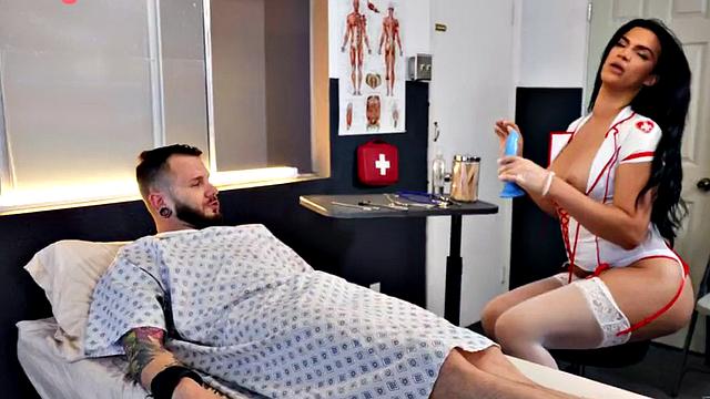 TS Latin MILF barebacked by patient after exam