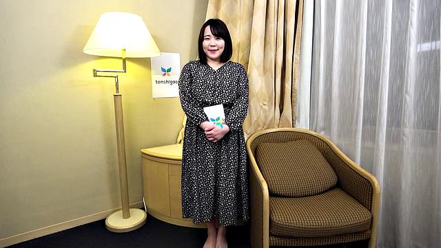 Meet Narumi Soeda In Tenshigao Showcase