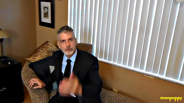 The Tickling Chat - Richard Lennox