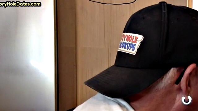 Throating gloryhole DILF eats black cock in closeup