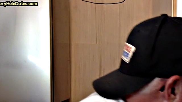 Throating gloryhole DILF eats black cock in closeup