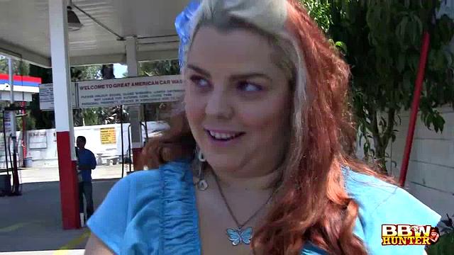 Pretty BBW Bella Screwing a Guy From Car Wash