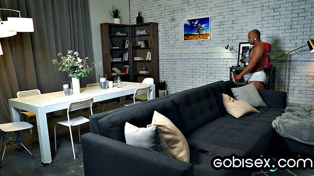 Big ass bitch got fucked in anal train