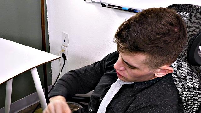 HETEROFLEXIBLE - Caught Jerking Off, Trevor Brooks Gives His Ass To Hung Boss Jordan Starr