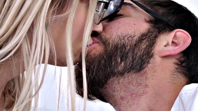 Suckin' and Bangin' Nerds