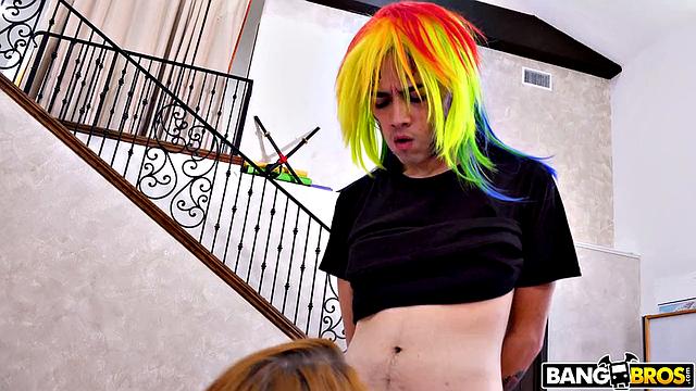 Snitches Get Blowjobs