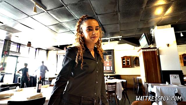 Waitress POV - Venus Valkyrie