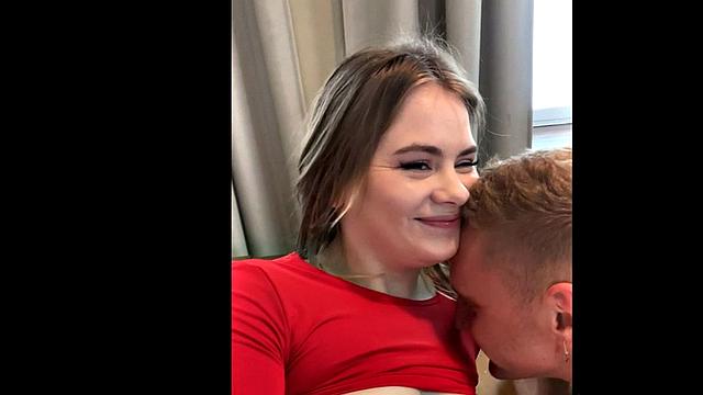 19yo anal slut closeup fucked by BF after kissing