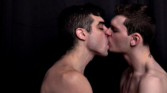 Barebacking twink fucks boyfriend's asshole in jockstrap