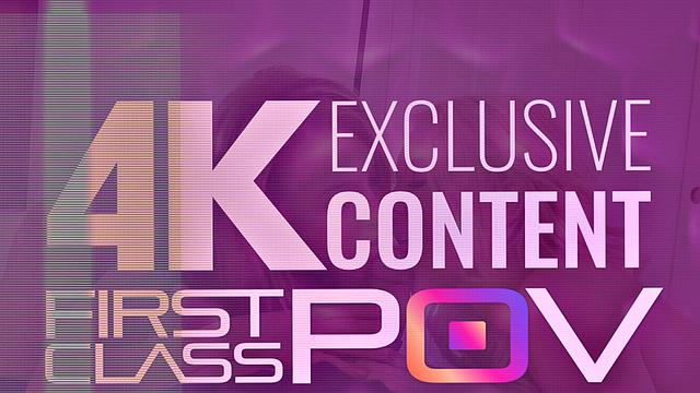 Хлоя Амур в латексе разрывается между двумя членами