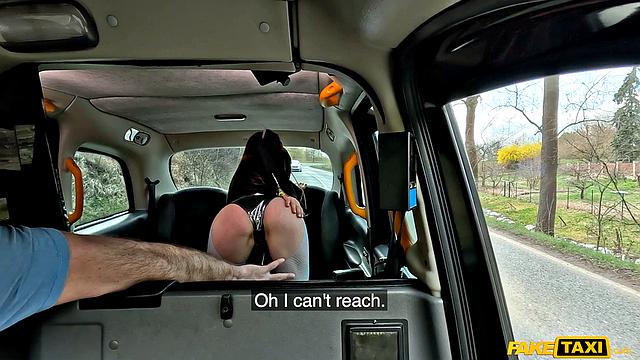 She's a Horny Dancer