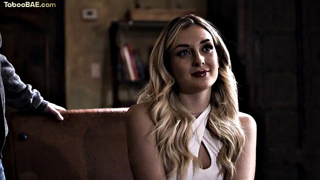 Blonde babe gets pussyfucked hard