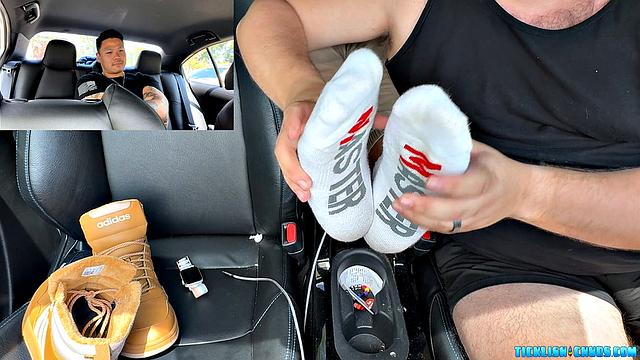 Milus in Double Socks with Milus Slinger & Matt